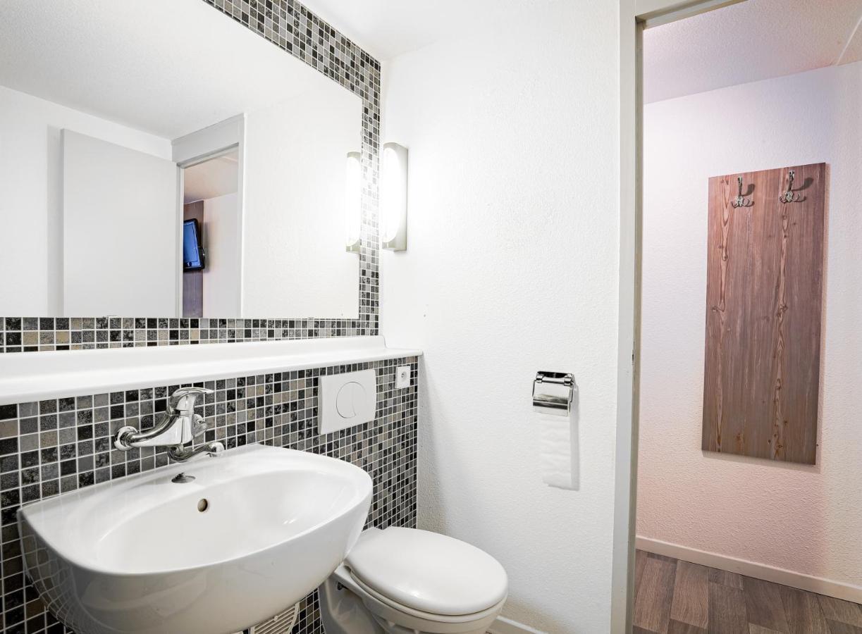 Hotel Rbx - Roubaix Centre ภายนอก รูปภาพ