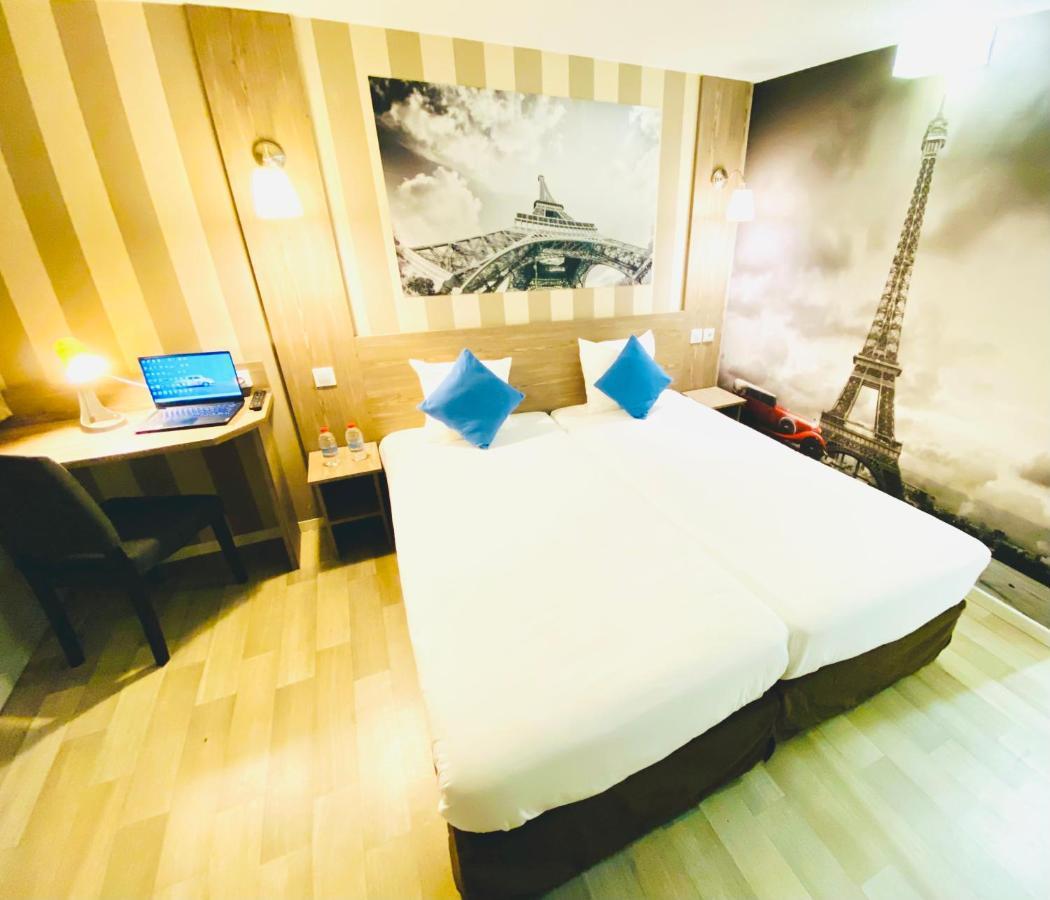 Hotel Rbx - Roubaix Centre ภายนอก รูปภาพ